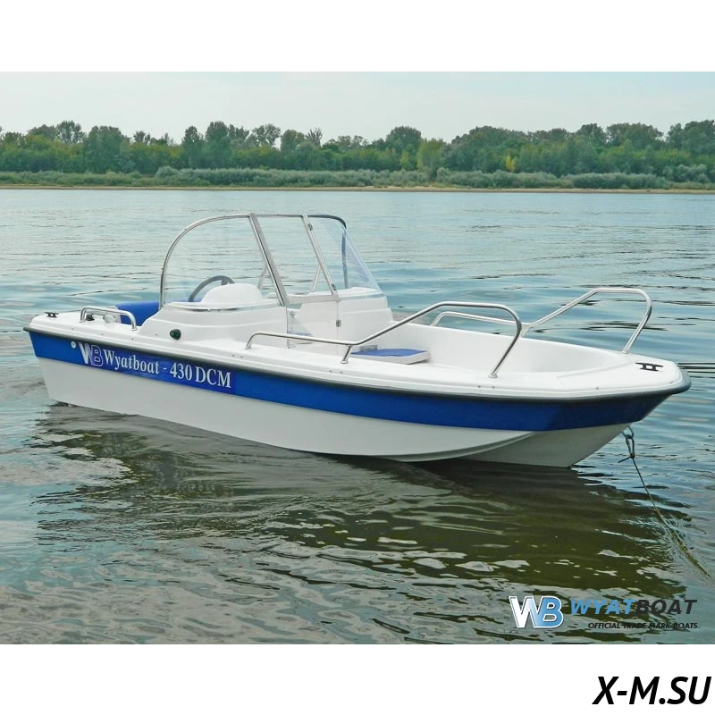 Стеклопластиковый катер Wyatboat-430 DCM (тримаран) Стеклопластиковый катер Wyatboat-430 DCM (тримаран)